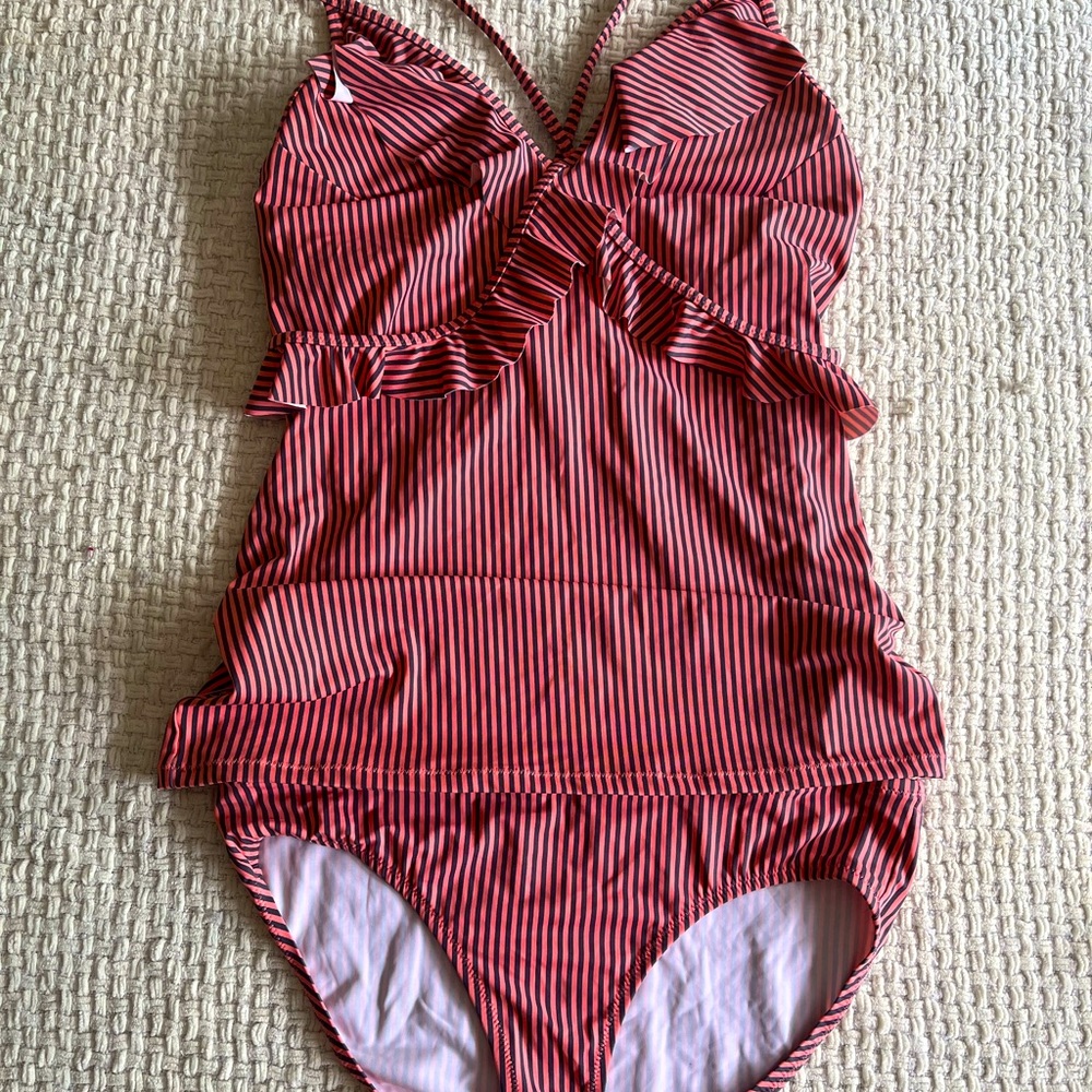 Never worn Maternity tankini